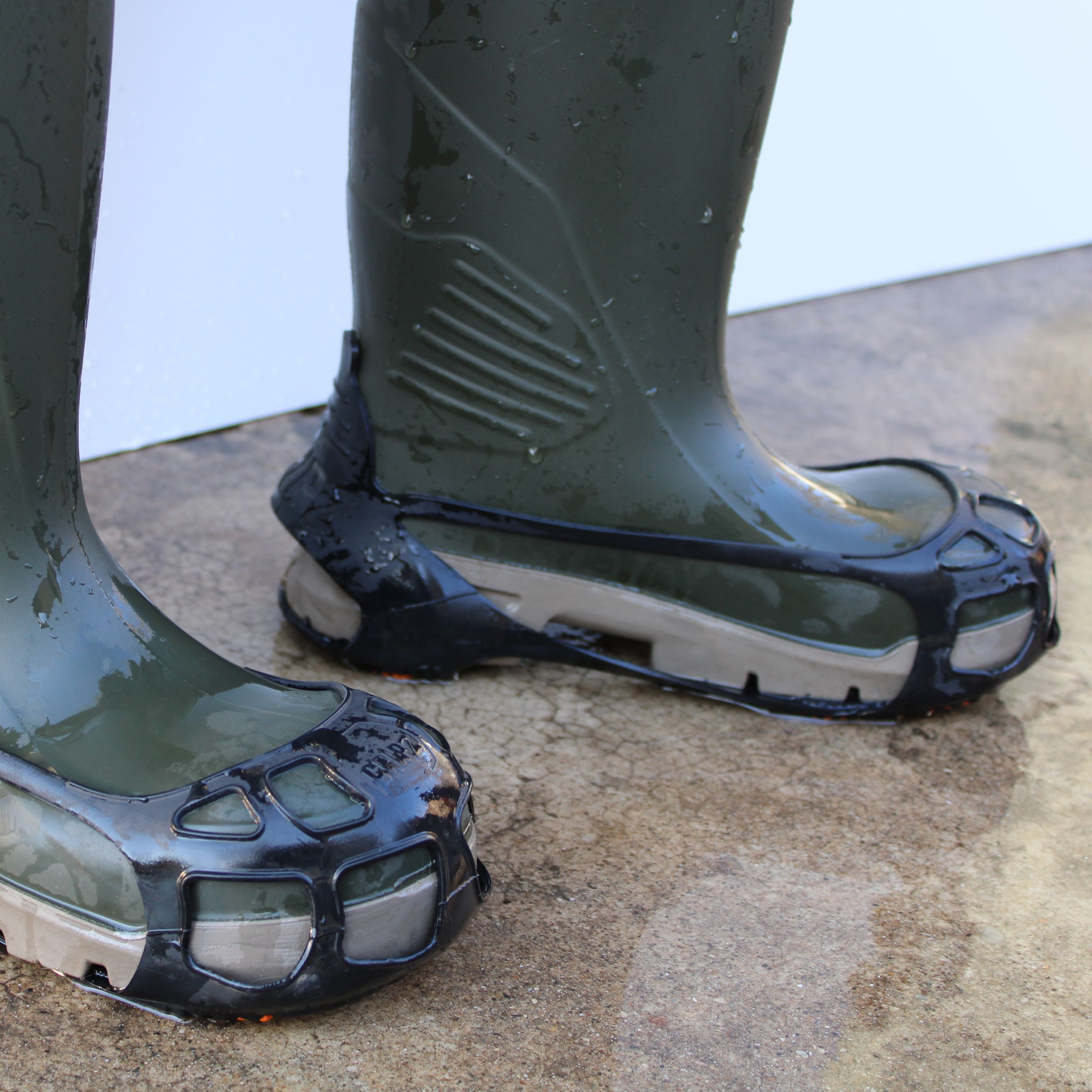 SureWerx Due North® V3553570/LXL GripPro™ Spikeless Traction Aids
