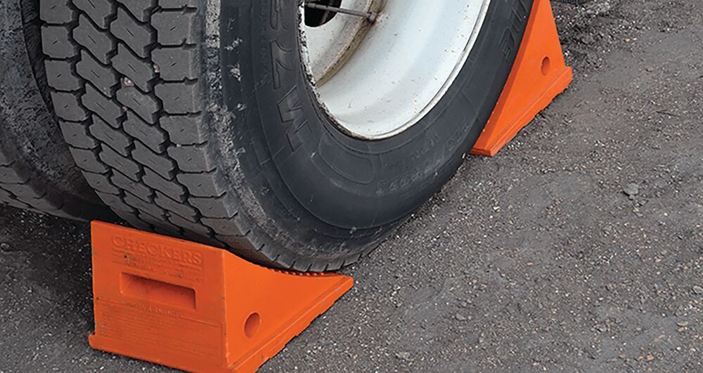 Checkers™ UC1500-4.5 General-Purpose Utility Wheel Chock